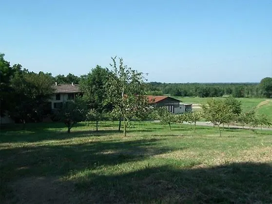 הוילה Mezzomerico Agriturismo Cargandino בית חווה